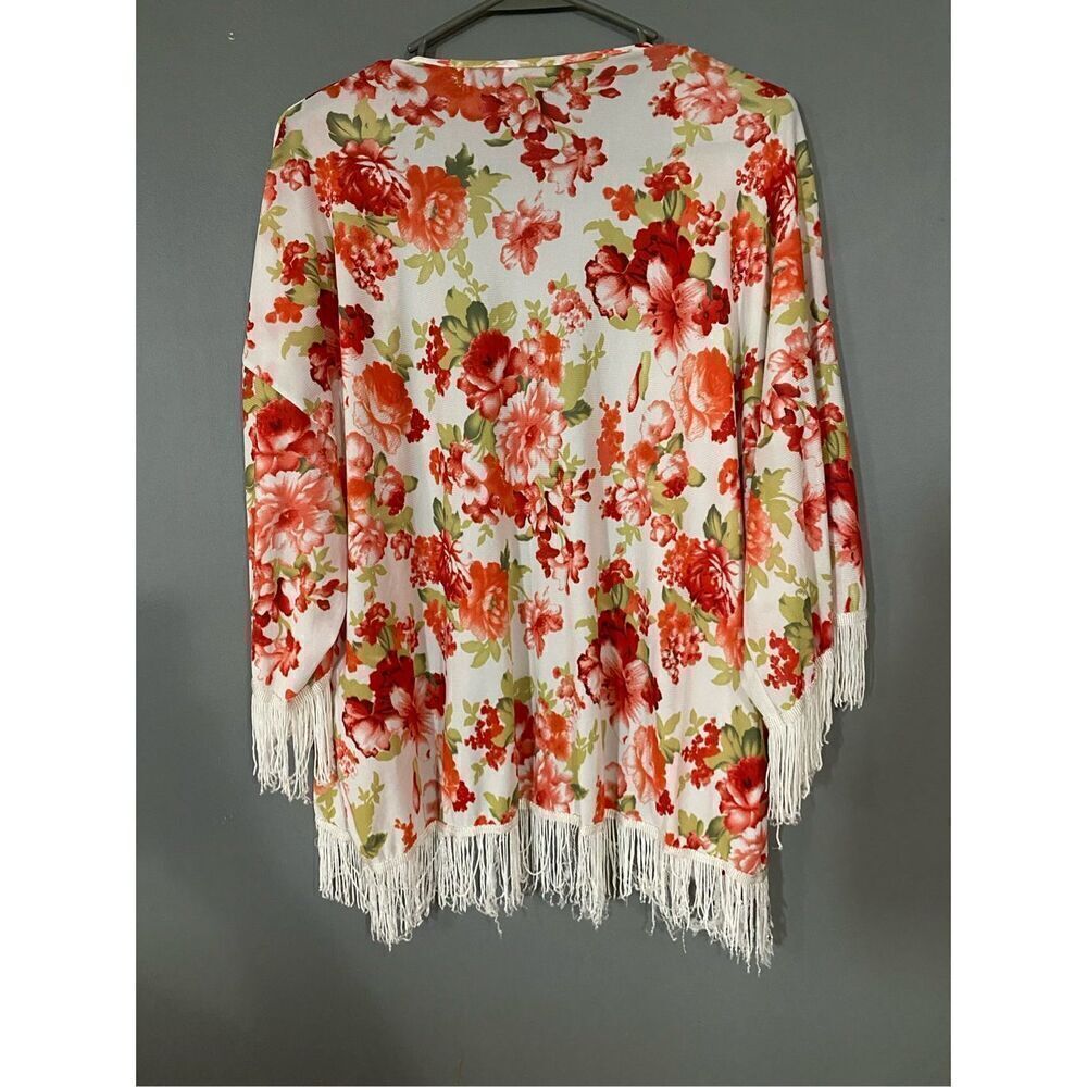 Blu Planet Floral Fringe Kimono Size Medium - Picture 2 of 7